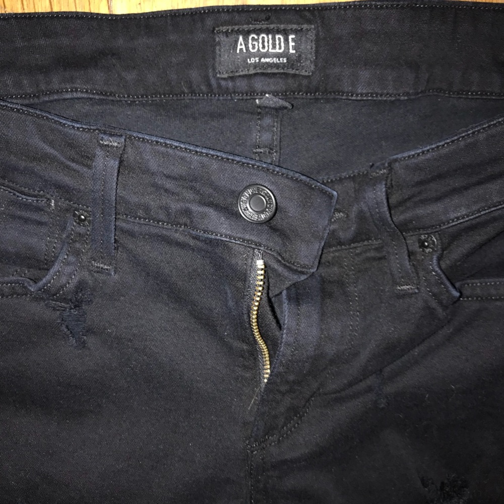 A GOLD E size 27 black distressed jean